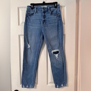 Hidden distressed straight leg Jean